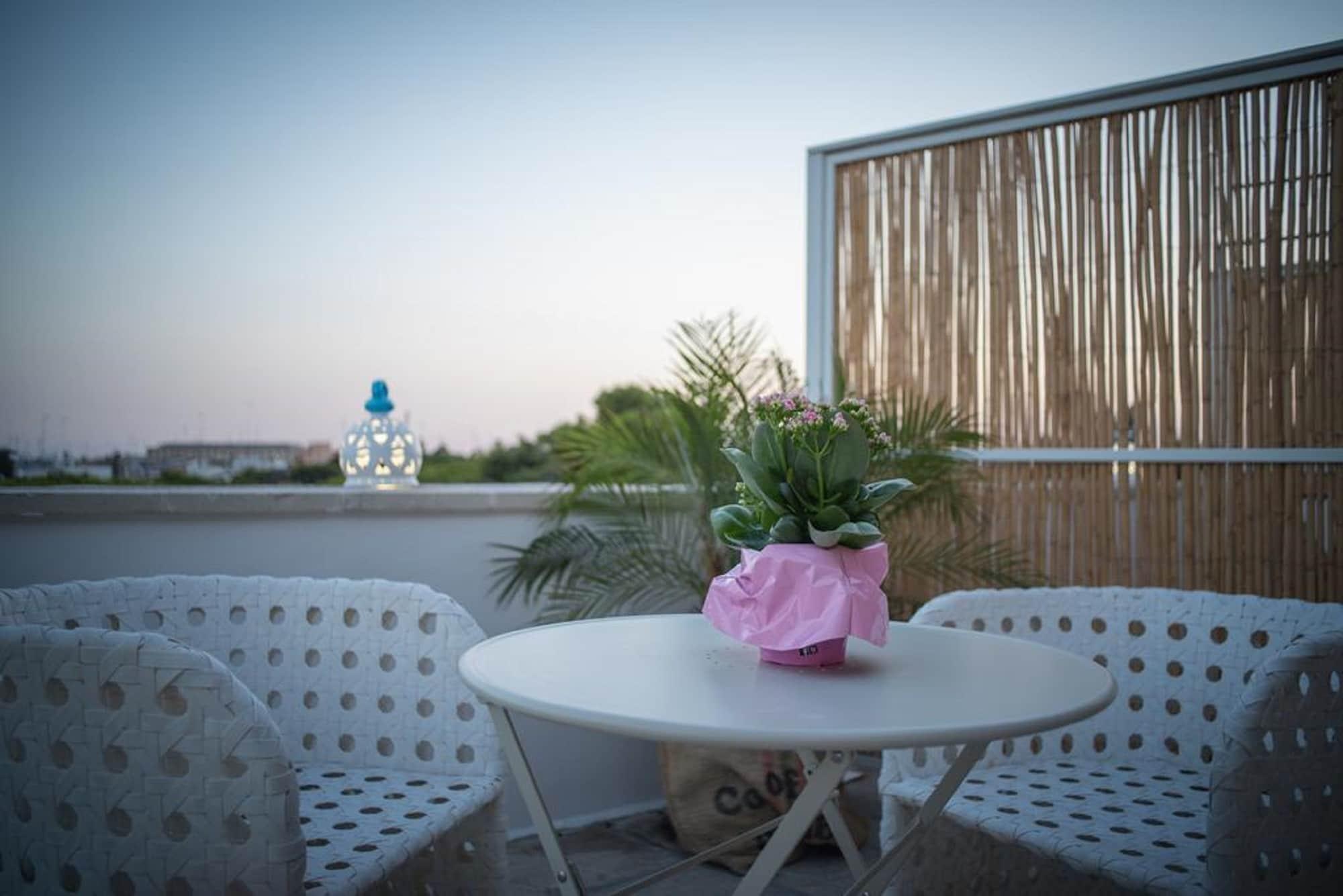 ليتشي Il Palazzotto Luxury Suites المظهر الخارجي الصورة