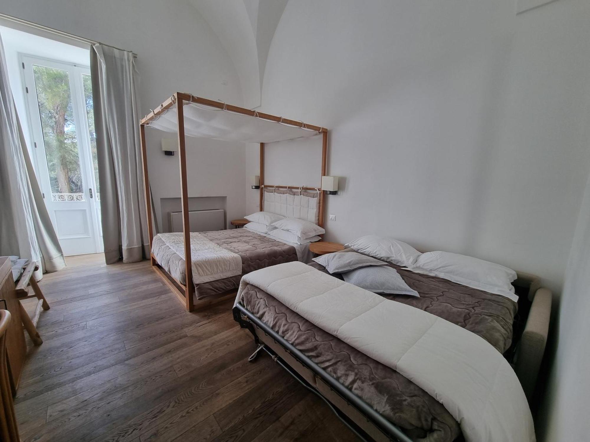 ليتشي Il Palazzotto Luxury Suites الغرفة الصورة