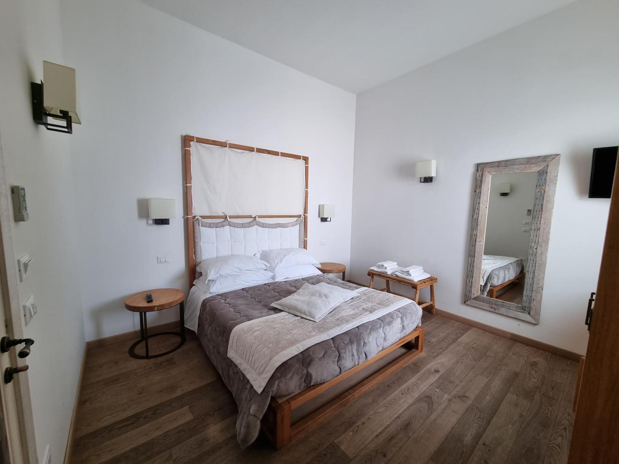ليتشي Il Palazzotto Luxury Suites الغرفة الصورة