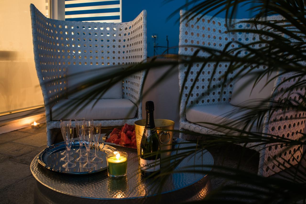 ليتشي Il Palazzotto Luxury Suites المظهر الخارجي الصورة